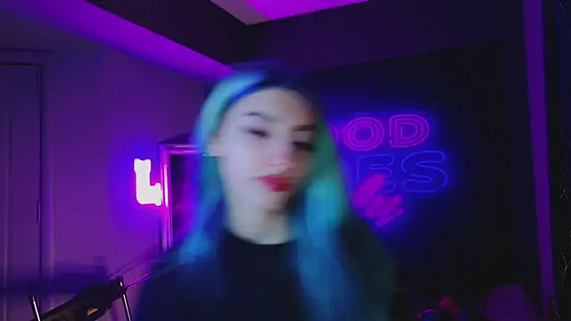 AriaVoss online show from January 2025 08:02:02 PM