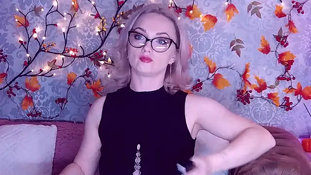 EllianaReese online show from October 2025 02:58:02 AM