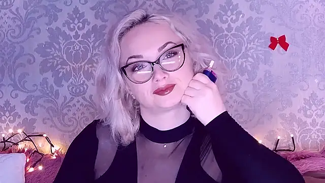 EllianaReese online show from January 2026 04:06:02 AM