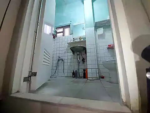 Snapshot of KennyLOVERboy chatting on January 2025 01:56:01 AM KennyLOVERboy online show from January 2025 01:56:01 AM