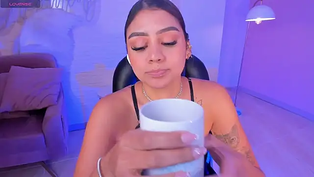 AllyJensen online show from February 2025 01:06:01 PM