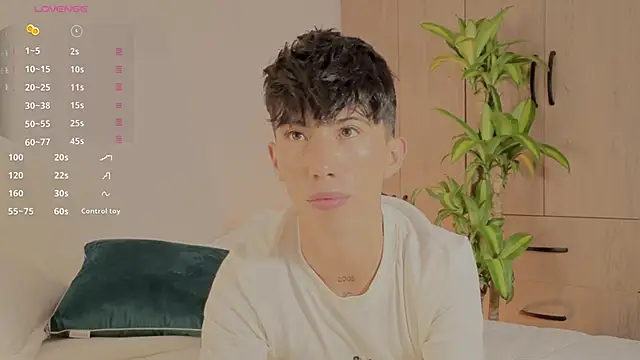 FabianPriince online show from October 2025 07:32:02 PM