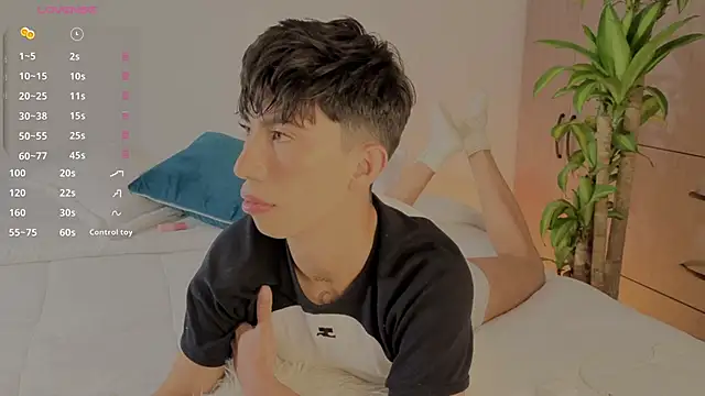 FabianPriince online show from October 2025 05:11:02 PM