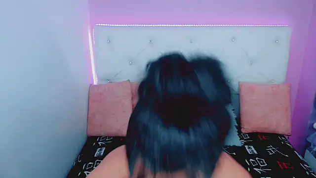 Amanda bigx online show from October 2025 04:42:01 AM