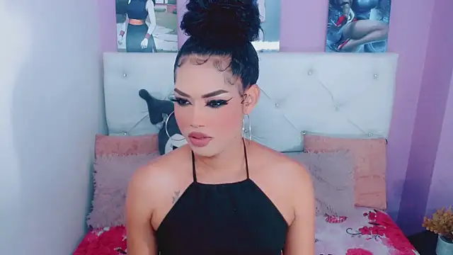 Snapshot of Amanda_bigx chatting on February 2026 04:16:02 AM Amanda bigx online show from February 2026 04:16:02 AM