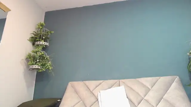 SharisWillian online show from November 2025 03:50:02 AM