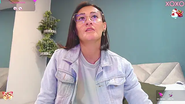 SharisWillian online show from November 2025 03:42:02 AM