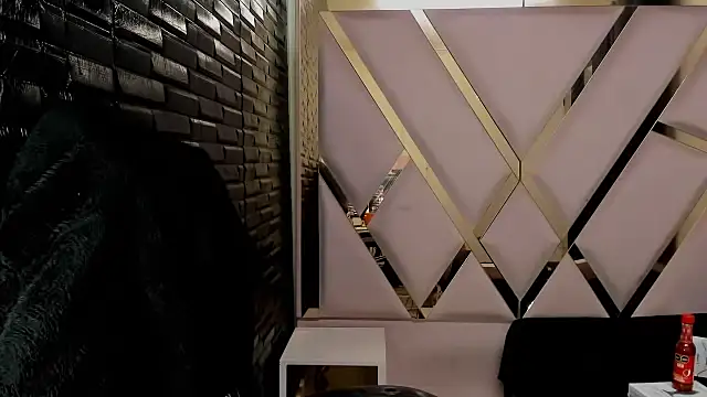 DaianaLutz online show from November 2025 01:04:02 AM