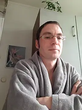 Schnubby1 online show from January 2025 12:05:02 PM