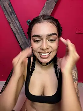 Foxy Assh  online show from June 2026 07:11:02 AM