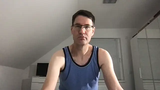 zxzx cam1 online show from December 2024 03:53:02 PM