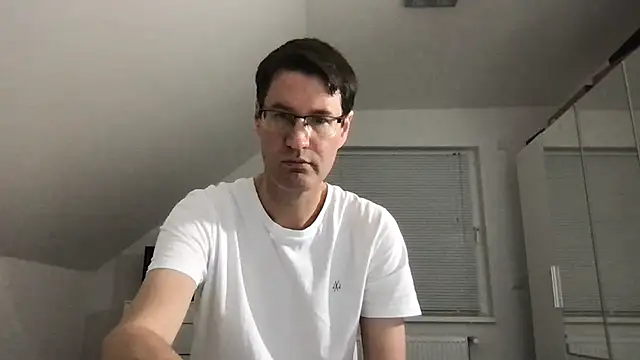 zxzx cam1 online show from December 2025 04:47:01 PM