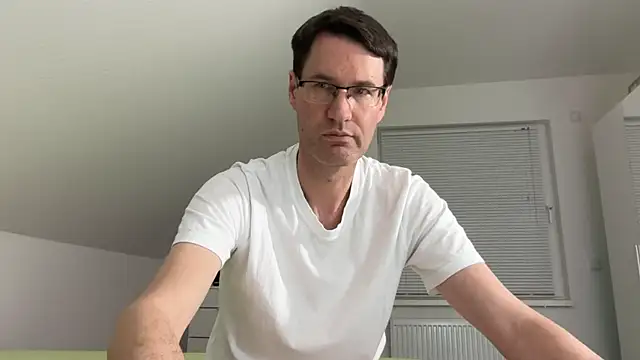 zxzx cam1 online show from March 2026 04:10:02 PM