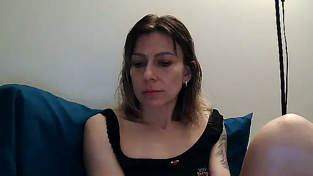 anechka1 online show from February 2026 03:36:02 AM