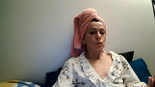 anechka1 online show from June 2026 02:37:02 AM