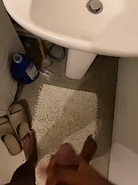 damien954 online show from December 2025 11:45:02 PM