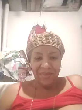 Snapshot of Surreyaa chatting on May 2026 05:03:02 AM Surreyaa online show from May 2026 05:03:02 AM