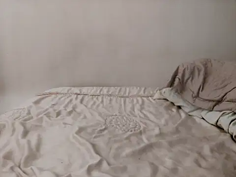 pollarikaaa online show from February 2026 08:23:01 PM