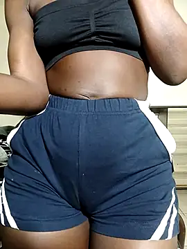 Snapshot of julietunderwoood chatting on March 2025 05:37:01 PM julietunderwoood online show from March 2025 05:37:01 PM