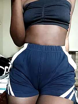 Snapshot of julietunderwoood chatting on March 2025 03:47:01 AM julietunderwoood online show from March 2025 03:47:01 AM