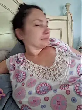 MilfyMrsRobinson online show from March 2025 01:59:02 PM