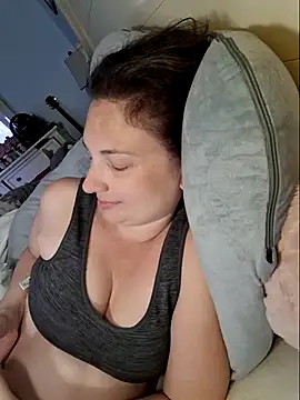 MilfyMrsRobinson online show from March 2025 09:13:02 PM