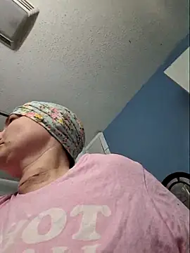 Snapshot of MilfyMrsRobinson chatting on March 2026 01:27:02 PM MilfyMrsRobinson online show from March 2026 01:27:02 PM