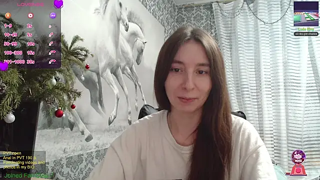 Snapshot of Wowpornoo chatting on December 2024 03:58:01 PM Wowpornoo online show from December 2024 03:58:01 PM