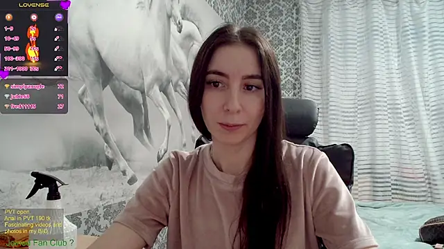 Snapshot of Wowpornoo chatting on February 2025 06:23:01 PM Wowpornoo online show from February 2025 06:23:01 PM