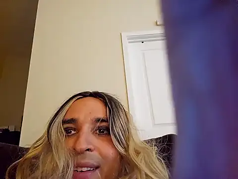 Snapshot of Imbound4u chatting on October 2025 12:16:02 AM Imbound4u online show from October 2025 12:16:02 AM