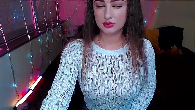 Snapshot of LizaSenri chatting on October 2025 06:16:02 AM LizaSenri online show from October 2025 06:16:02 AM