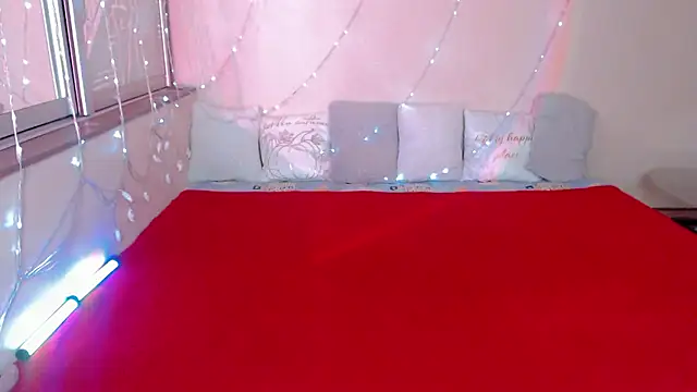 Snapshot of LizaSenri chatting on January 2026 07:14:01 AM LizaSenri online show from January 2026 07:14:01 AM