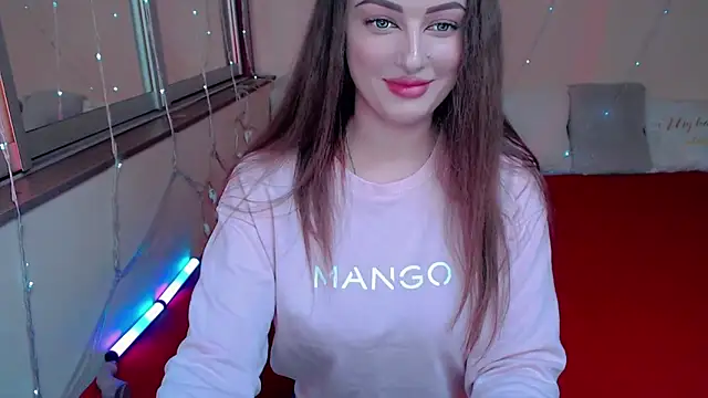 Snapshot of LizaSenri chatting on February 2026 08:08:02 AM LizaSenri online show from February 2026 08:08:02 AM