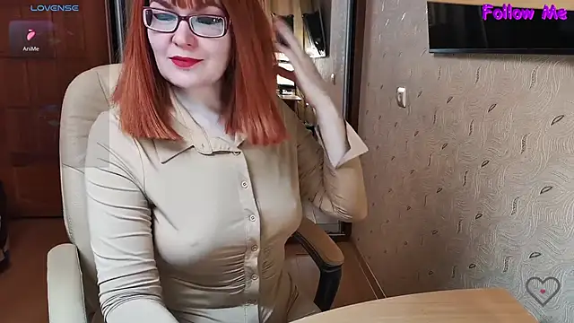 Snapshot of MyLadySkyLuck chatting on October 2025 03:15:02 AM MyLadySkyLuck online show from October 2025 03:15:02 AM