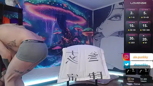 charlotbelucci  online show from February 2025 12:03:02 PM