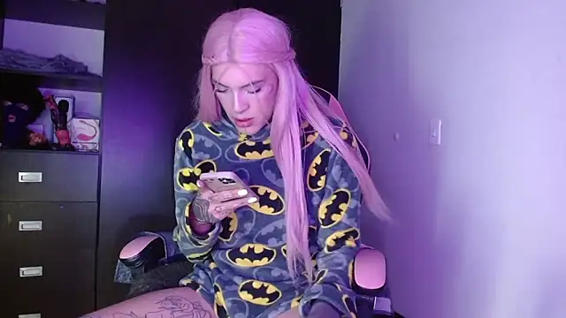 charlotbelucci  online show from November 2025 08:14:01 AM