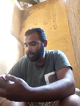 ListedLoin online show from November 2025 01:33:02 PM