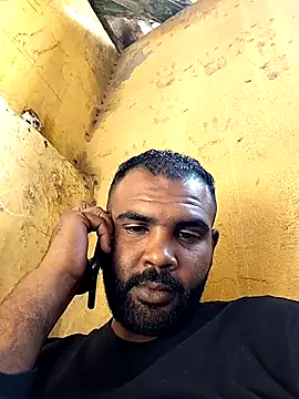 ListedLoin online show from December 2025 10:46:02 AM