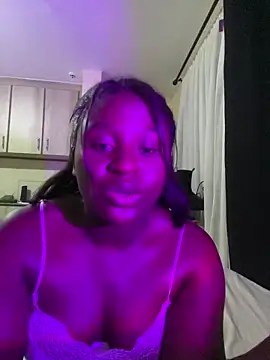 Snapshot of prettymelanin chatting on October 2025 06:20:01 PM prettymelanin online show from October 2025 06:20:01 PM