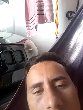 luissilva0071 online show from February 2025 05:05:02 PM