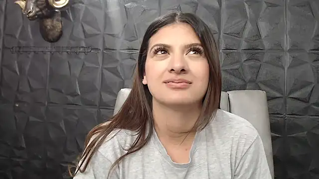 Abril Squirt online show from January 2025 11:15:02 AM