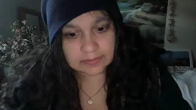 MelanieFawker online show from October 2025 02:07:01 PM