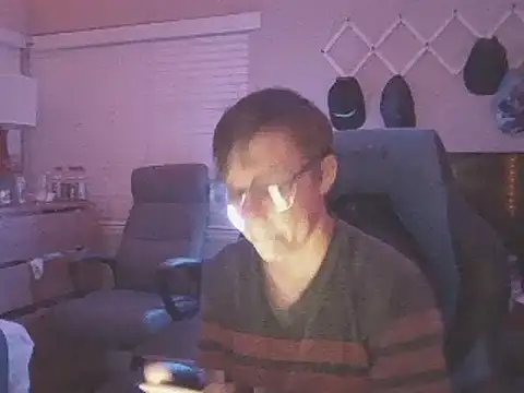 Snapshot of KaliSnow199623 chatting on December 2024 02:31:02 AM KaliSnow199623 online show from December 2024 02:31:02 AM