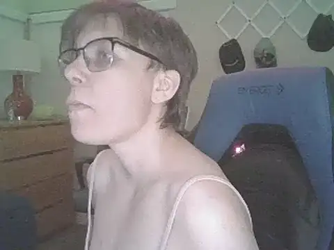 Snapshot of KaliSnow199623 chatting on January 2025 04:12:01 AM KaliSnow199623 online show from January 2025 04:12:01 AM