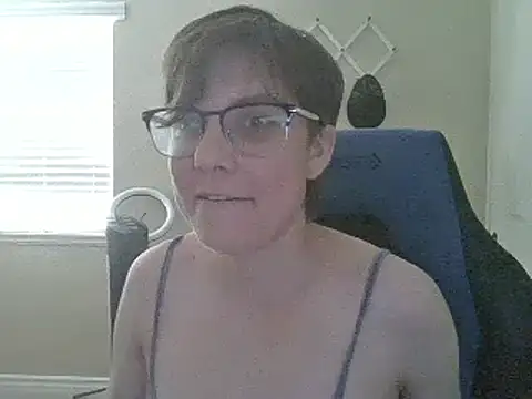 Snapshot of KaliSnow199623 chatting on February 2025 12:20:02 AM KaliSnow199623 online show from February 2025 12:20:02 AM