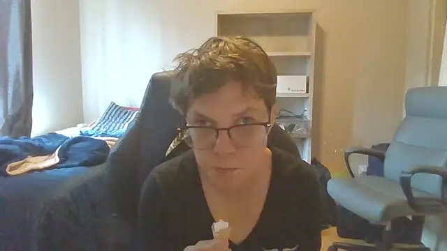 Snapshot of KaliSnow199623 chatting on September 2025 08:20:02 PM KaliSnow199623 online show from September 2025 08:20:02 PM