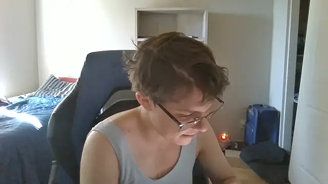 Snapshot of KaliSnow199623 chatting on September 2025 10:11:01 PM KaliSnow199623 online show from September 2025 10:11:01 PM