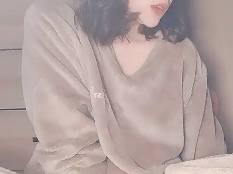 Pink cream online show from March 2025 04:33:02 PM