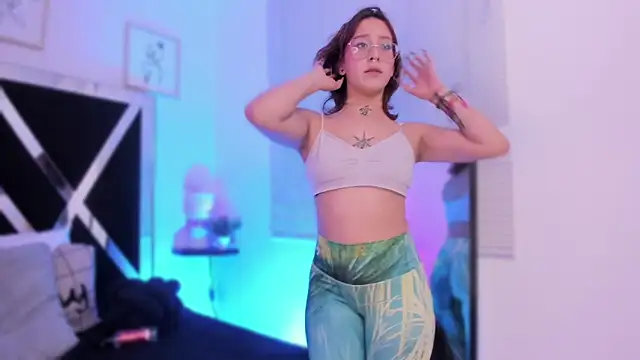 sofi bakerr online show from March 2025 11:14:02 PM