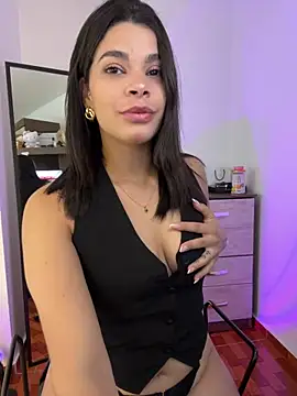 DaryRos online show from March 2025 10:24:01 PM